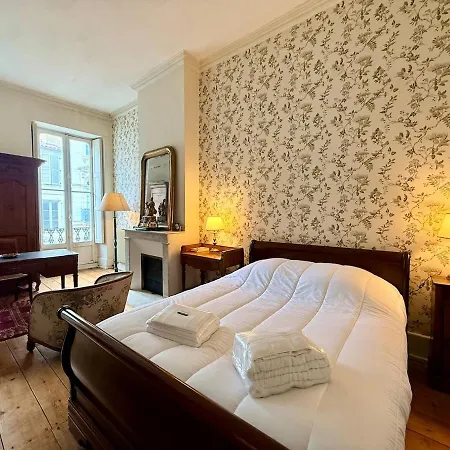 La Maison De La Glycine 別荘 ロシュフォール