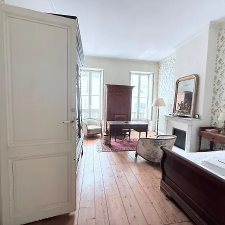 La Maison De La Glycine 別荘